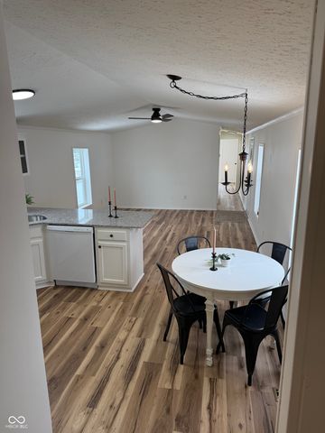 3185 Westpointe Drive, Franklin, IN 46131