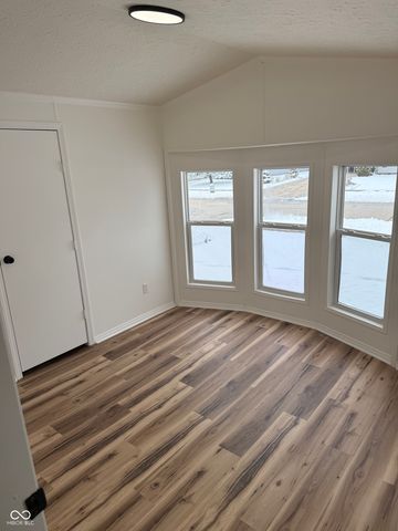 3185 Westpointe Drive, Franklin, IN 46131