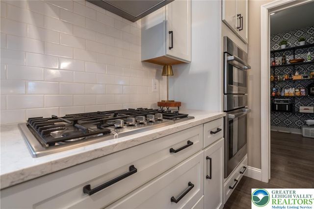 1024 Bayberry Drive, Pennsburg Boro, PA 18073