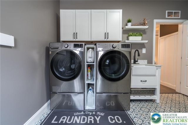 1024 Bayberry Drive, Pennsburg Boro, PA 18073