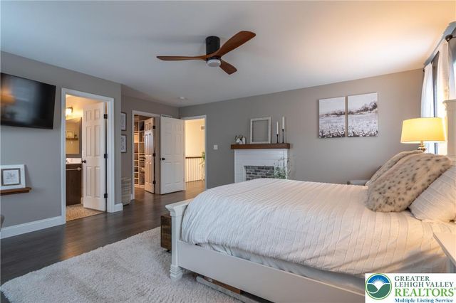 1024 Bayberry Drive, Pennsburg Boro, PA 18073