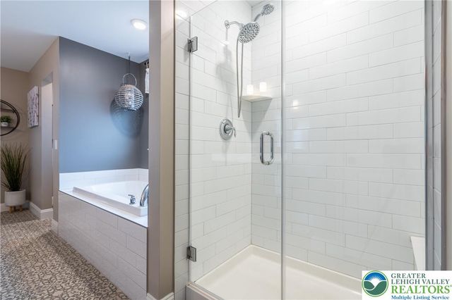 1024 Bayberry Drive, Pennsburg Boro, PA 18073