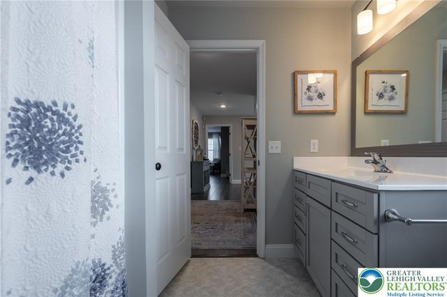 1024 Bayberry Drive, Pennsburg Boro, PA 18073