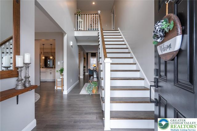 1024 Bayberry Drive, Pennsburg Boro, PA 18073