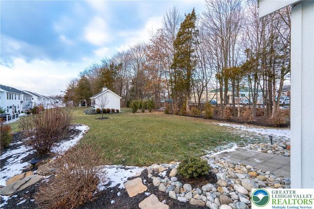 1024 Bayberry Drive, Pennsburg Boro, PA 18073