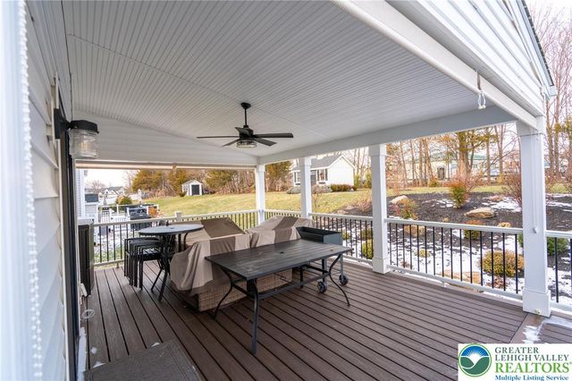 1024 Bayberry Drive, Pennsburg Boro, PA 18073