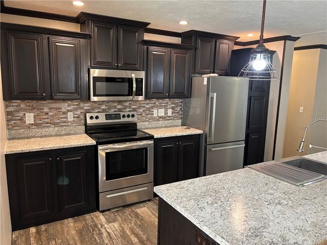 12561 SR 124, Russellville, AR 72802
