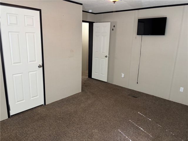 12561 SR 124, Russellville, AR 72802