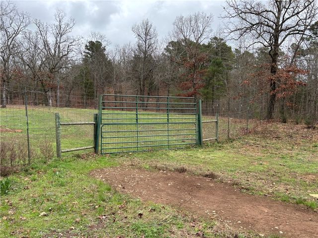 12561 SR 124, Russellville, AR 72802