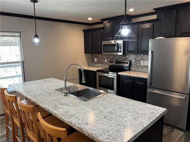 12561 SR 124, Russellville, AR 72802