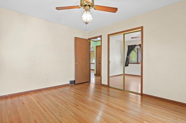 7012 Newton Avenue N, Brooklyn Center, MN 55430