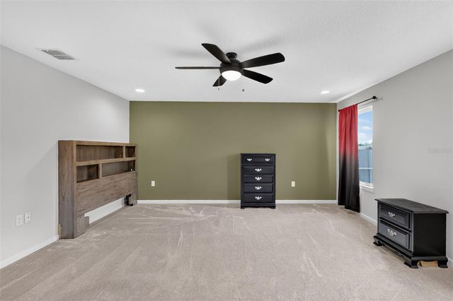 1300 BLARNEY STREET, Minneola, FL 34715