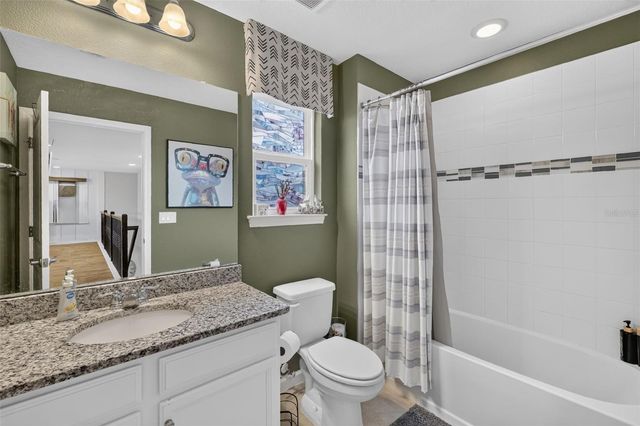 1300 BLARNEY STREET, Minneola, FL 34715