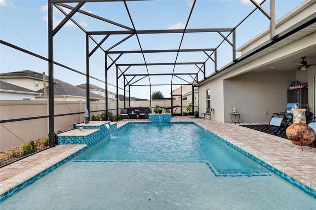 1300 BLARNEY STREET, Minneola, FL 34715