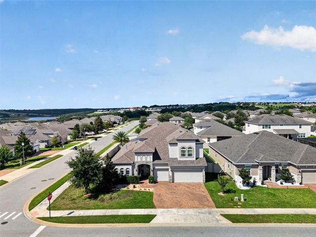 1300 BLARNEY STREET, Minneola, FL 34715