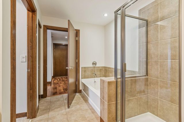 317 Groveland Avenue 116, Minneapolis, MN 55403