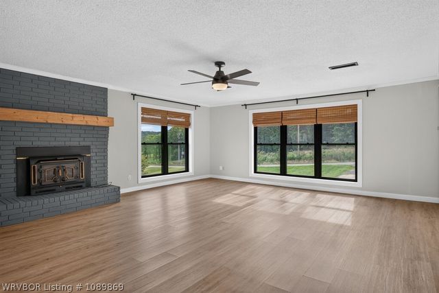 911 Hillcrest Drive, Greenwood, AR 72936