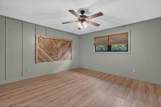 911 Hillcrest Drive, Greenwood, AR 72936