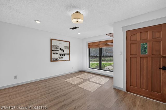 911 Hillcrest Drive, Greenwood, AR 72936