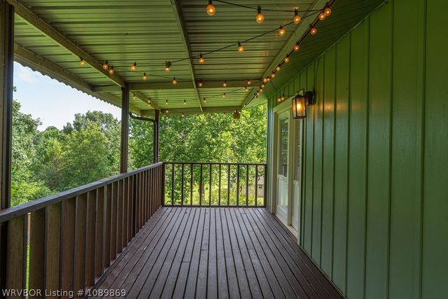 911 Hillcrest Drive, Greenwood, AR 72936