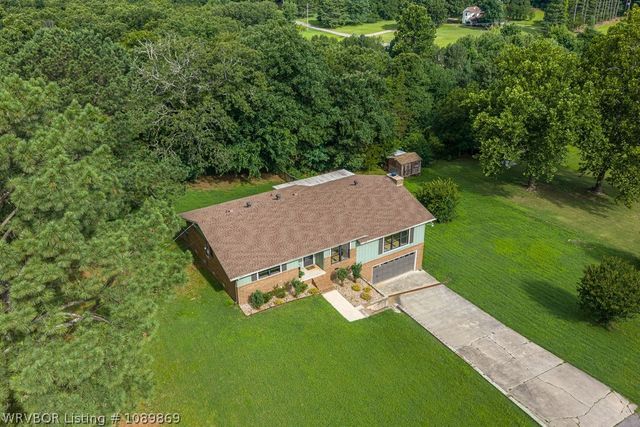 911 Hillcrest Drive, Greenwood, AR 72936