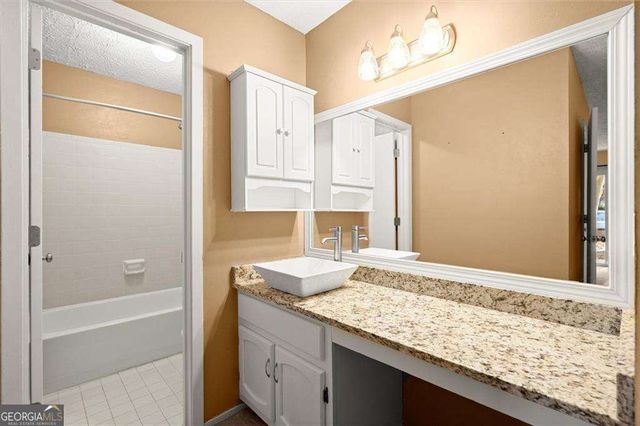 3209 Canyon Point Circle, Roswell, GA 30076