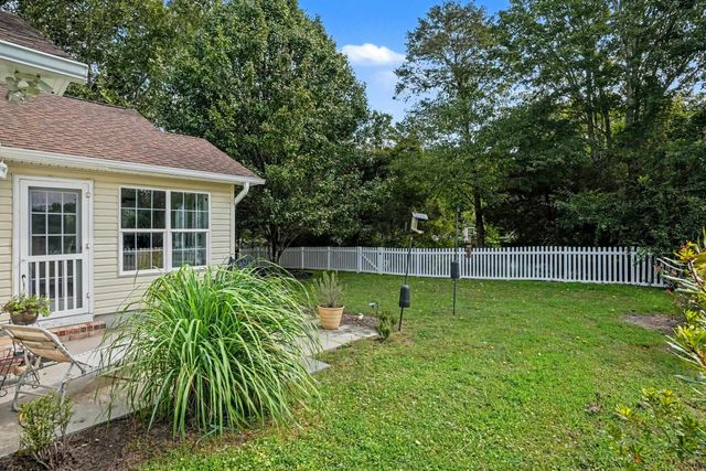 16 Wild Flower Trail, Pawleys Island, SC 29585
