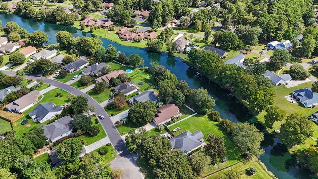 16 Wild Flower Trail, Pawleys Island, SC 29585