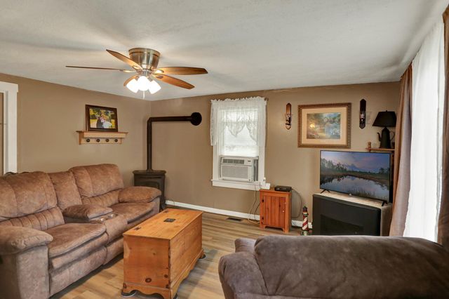 59 LIMEKILN RD, Reading, PA 19606
