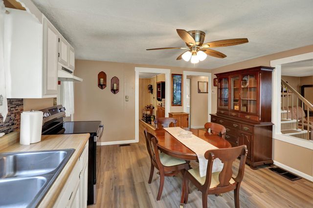 59 LIMEKILN RD, Reading, PA 19606