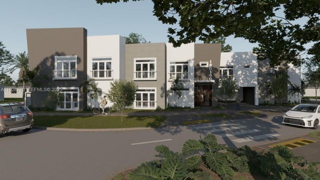 17611 SW 102 Ave, Perrine, FL 33157