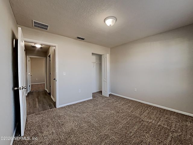 2293 PEBBLE POINT Drive, Green Cove Springs, FL 32043