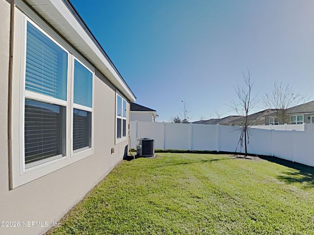 2293 PEBBLE POINT Drive, Green Cove Springs, FL 32043