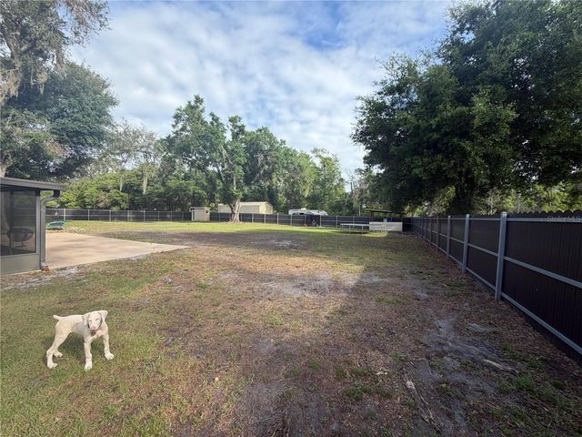 5009 VAUGHN ROAD, Plant City, FL 33565