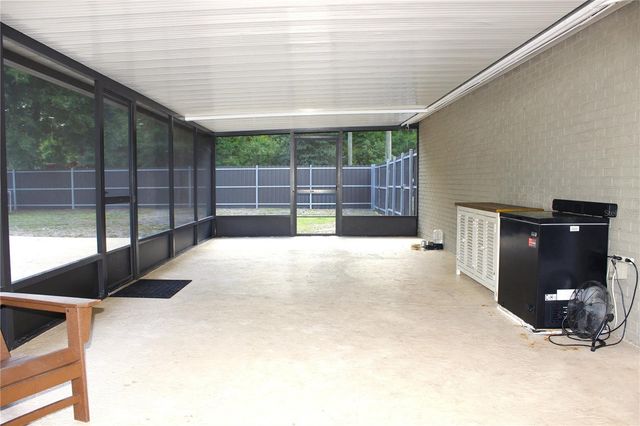 5009 VAUGHN ROAD, Plant City, FL 33565