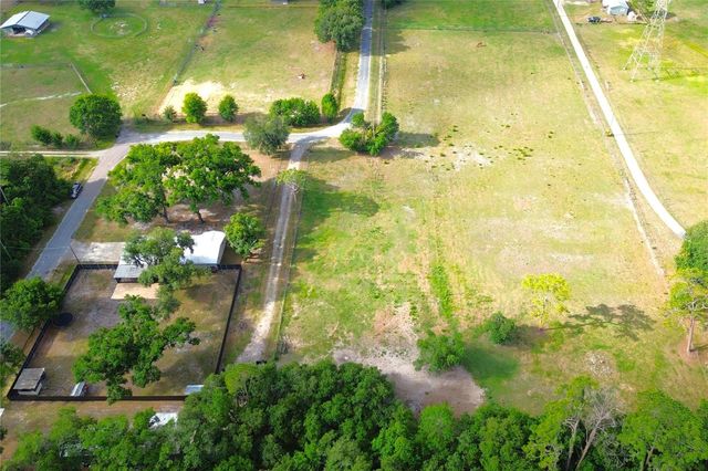 5009 VAUGHN ROAD, Plant City, FL 33565