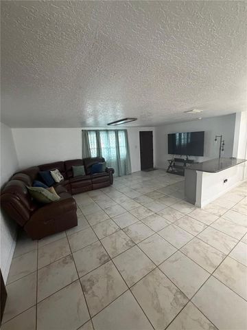 5009 VAUGHN ROAD, Plant City, FL 33565