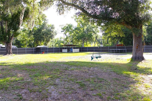 5009 VAUGHN ROAD, Plant City, FL 33565