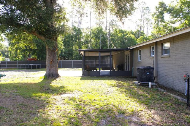 5009 VAUGHN ROAD, Plant City, FL 33565