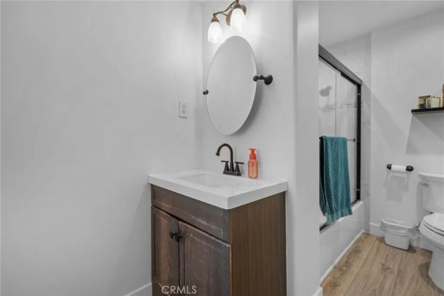 1015 Summit Drive, Crestline, CA 92325