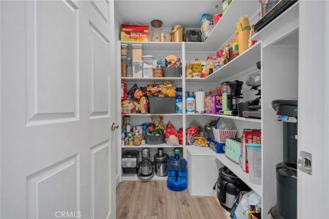 1015 Summit Drive, Crestline, CA 92325