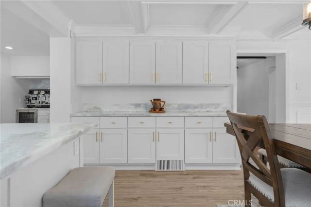 1015 Summit Drive, Crestline, CA 92325