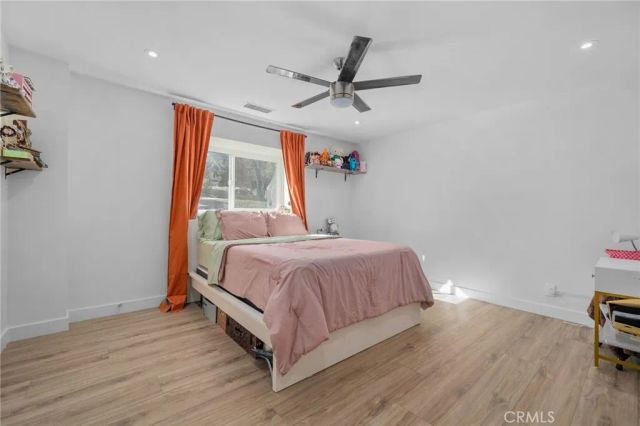 1015 Summit Drive, Crestline, CA 92325
