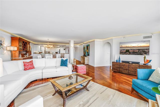 6650 SUNSET WAY 207, St Pete Beach, FL 33706