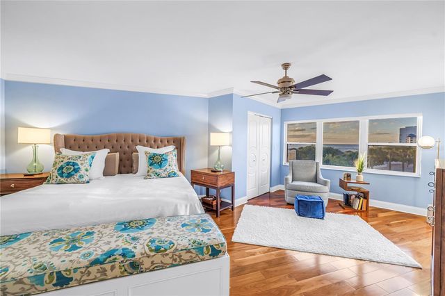 6650 SUNSET WAY 207, St Pete Beach, FL 33706