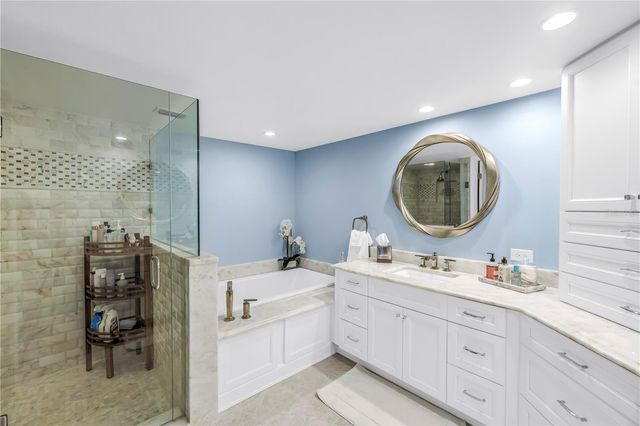 6650 SUNSET WAY 207, St Pete Beach, FL 33706