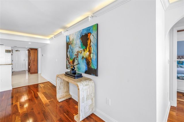 6650 SUNSET WAY 207, St Pete Beach, FL 33706