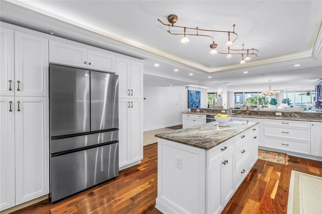 6650 SUNSET WAY 207, St Pete Beach, FL 33706