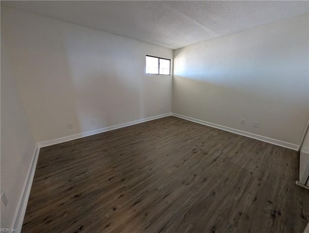 3300 Ocean Shore Ave Apt 706, Virginia Beach, VA 23451