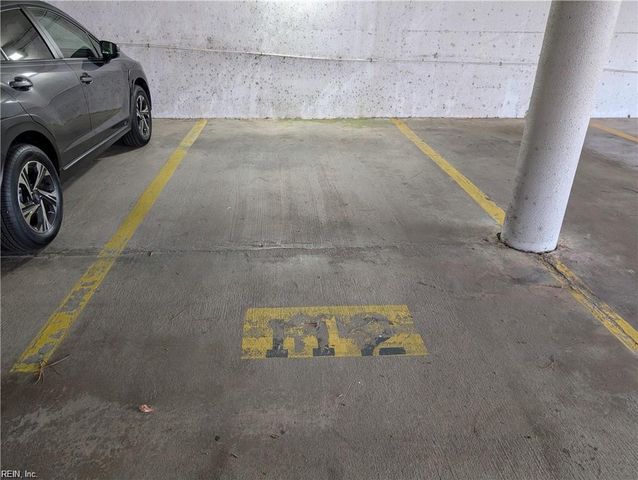 3300 Ocean Shore Ave Apt 706, Virginia Beach, VA 23451